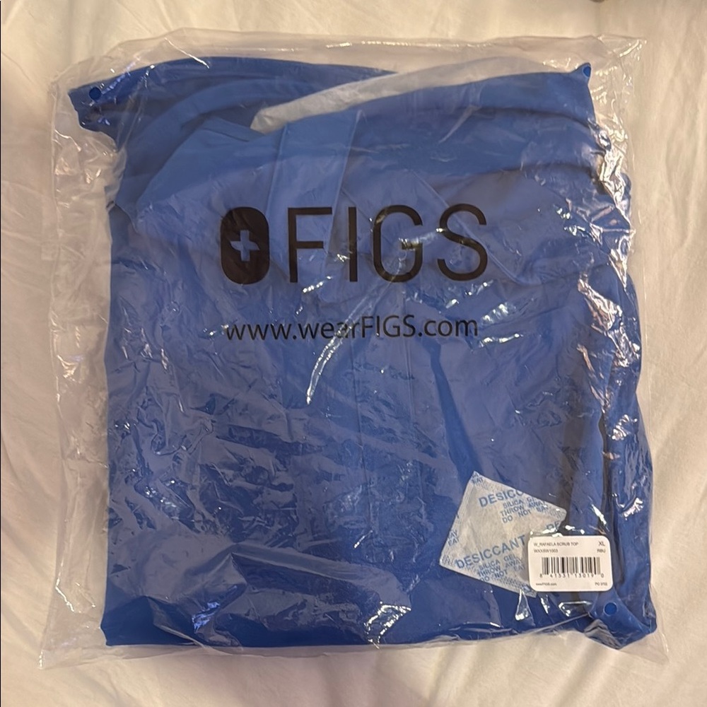Figs Royal Blue Rafaela Oversized Scrub Top size XL NWT in bag